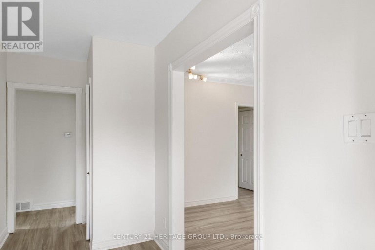 MAIN - 95 LUCAS STREET, Richmond Hill (Mill Pond), Ontario, L4C4P4
