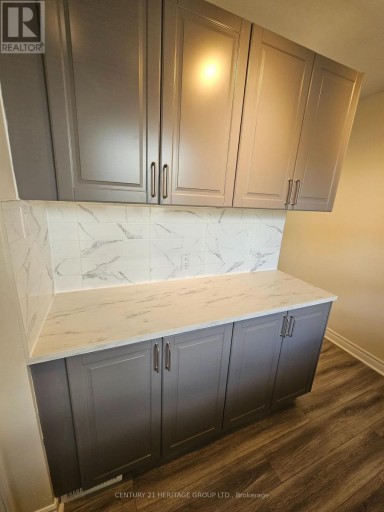 MAIN - 95 LUCAS STREET, Richmond Hill (Mill Pond), Ontario, L4C4P4