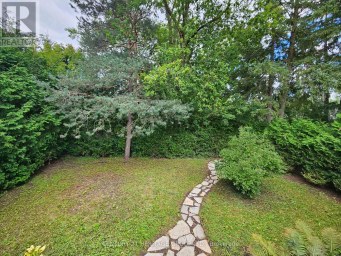 MAIN - 95 LUCAS STREET Richmond Hill (Mill Pond) Ontario photo 35