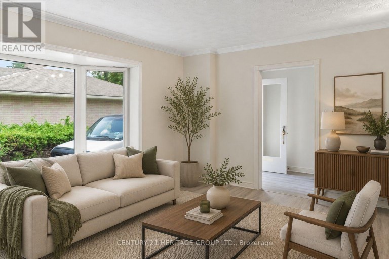 MAIN - 95 LUCAS STREET, Richmond Hill (Mill Pond), Ontario, L4C4P4