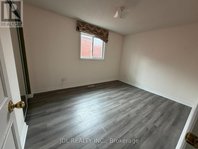 87 STRATHMORE DRIVE, Markham (Raymerville), Ontario, L3P6K4