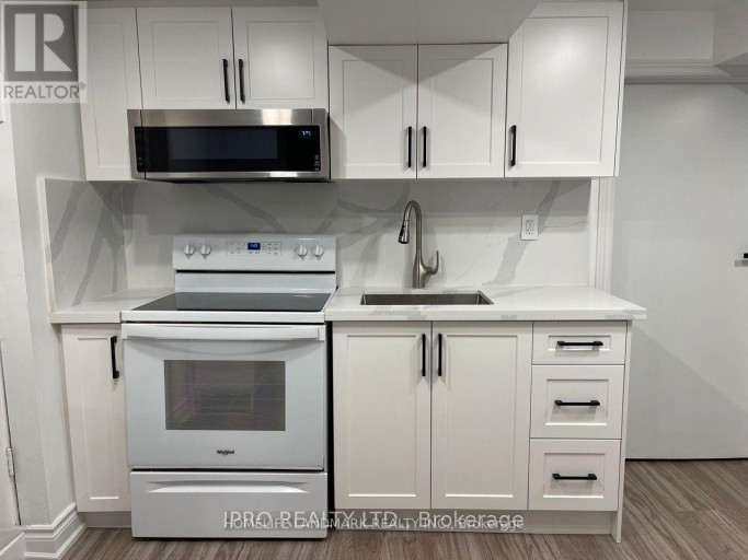 BSMT - 755 BOTANY HILL CRESCENT, Newmarket (Huron Heights-Leslie Valley), Ontario, L3Y3A7