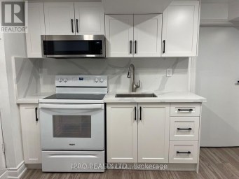 BSMT - 755 BOTANY HILL CRESCENT Newmarket (Huron Heights-Leslie Valley) Ontario photo 5
