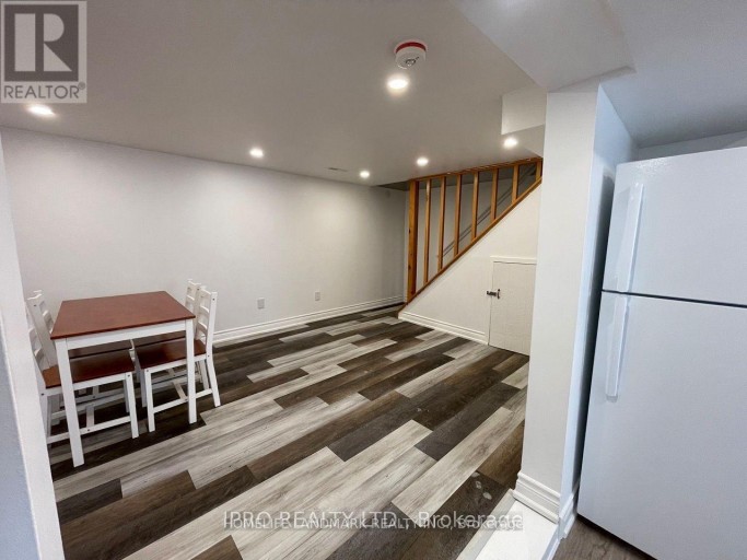 BSMT - 755 BOTANY HILL CRESCENT, Newmarket (Huron Heights-Leslie Valley), Ontario, L3Y3A7