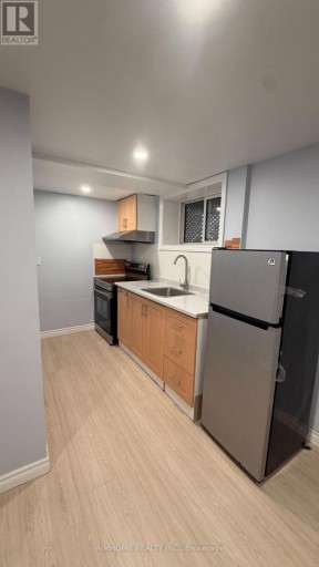 441 FERNLEIGH CIRCLE S, Richmond Hill (Crosby), Ontario, L4C1E7