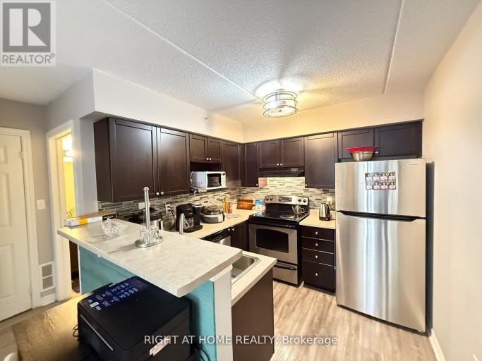 206 - 1340 MAIN STREET, Milton (DE Dempsey), Ontario, L9T7S6