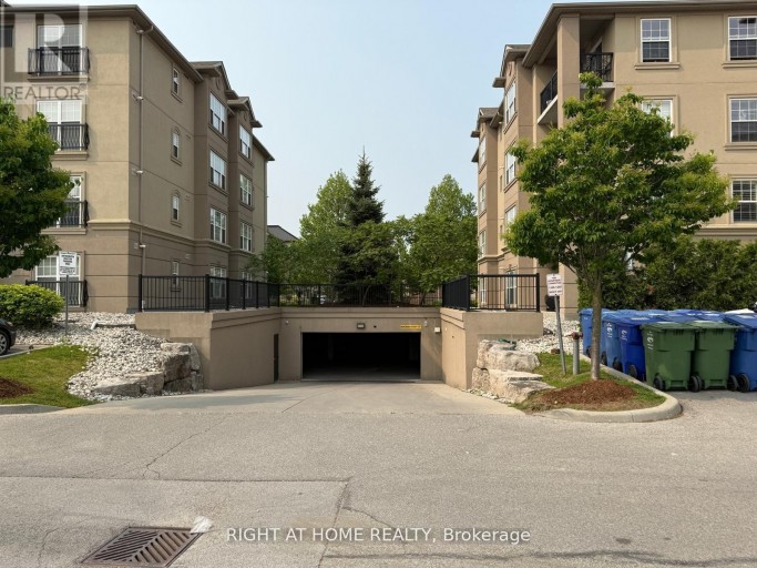 206 - 1340 MAIN STREET, Milton (DE Dempsey), Ontario, L9T7S6