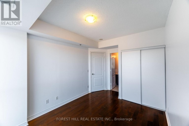 510 - 2756 OLD LESLIE STREET, Toronto (Bayview Village), Ontario, M2K0A9