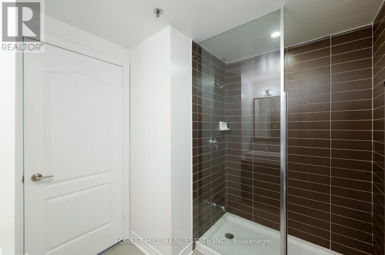 510 - 2756 OLD LESLIE STREET, Toronto (Bayview Village), Ontario, M2K0A9