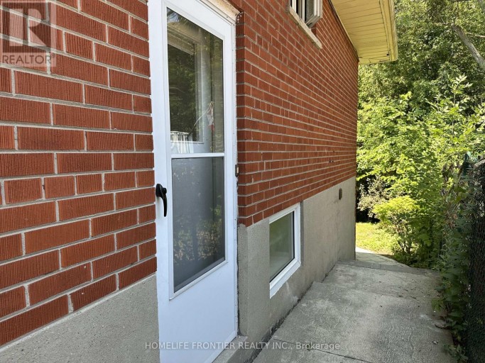 LOWER A - 11 ALPACA DRIVE, Toronto (Woburn), Ontario, M1J2Z8