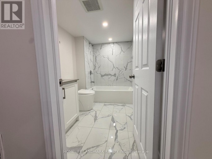 2313 SECRETO DRIVE, Oshawa (Windfields), Ontario, L1H7K4