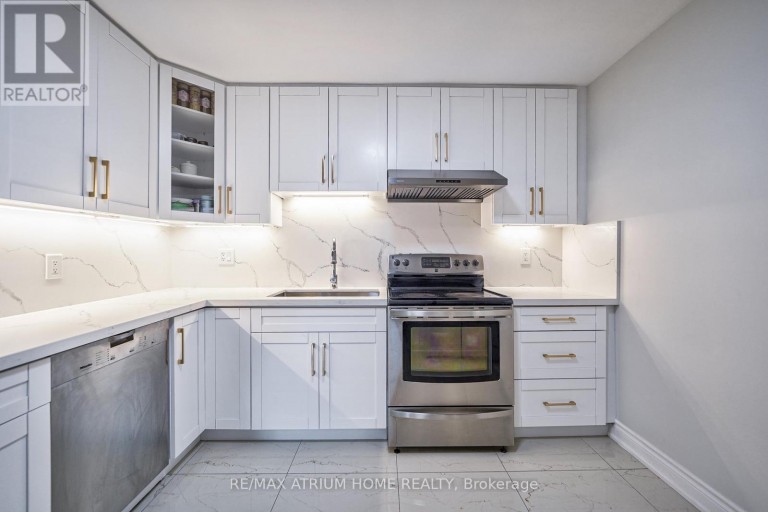 61 TROTHEN CIRCLE, Markham (Markham Village), Ontario, L3P4H3