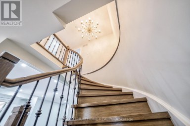 61 TROTHEN CIRCLE Markham (Markham Village) Ontario photo 18