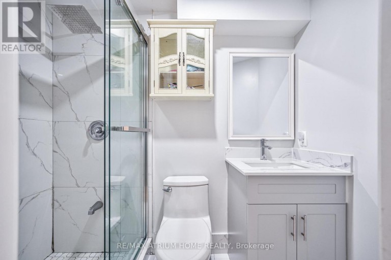 61 TROTHEN CIRCLE, Markham (Markham Village), Ontario, L3P4H3