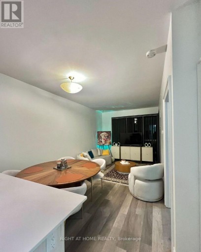 607 - 111 WORSLEY STREET, Barrie (City Centre), Ontario, L4M5R5