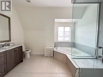 2097 QUEENSBOROUGH GATE Mississauga (Central Erin Mills) Ontario photo 21