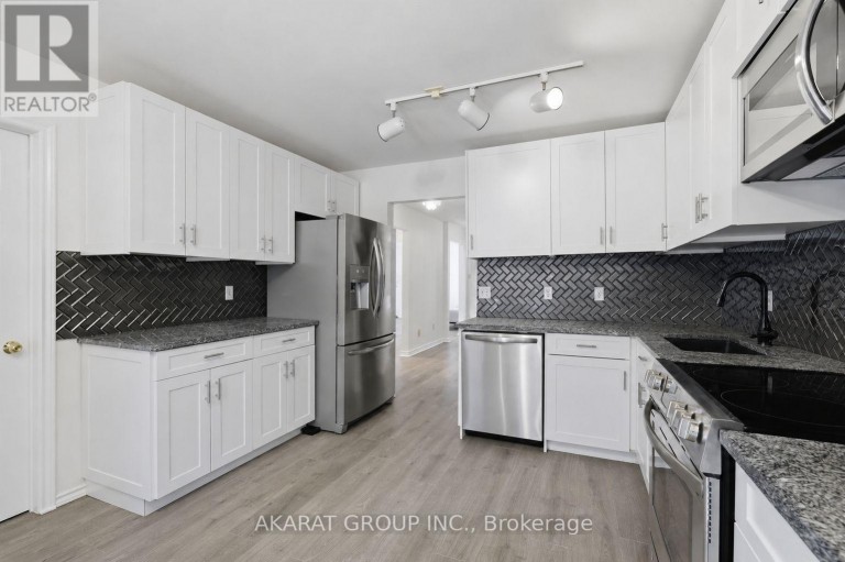 9 - 70 SUNNYSIDE DRIVE, London North (North G), Ontario, N5X3W4
