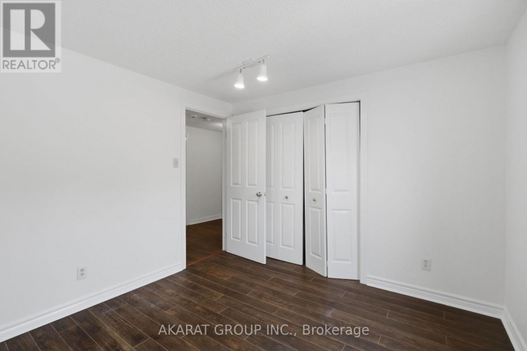 9 - 70 SUNNYSIDE DRIVE, London North (North G), Ontario, N5X3W4