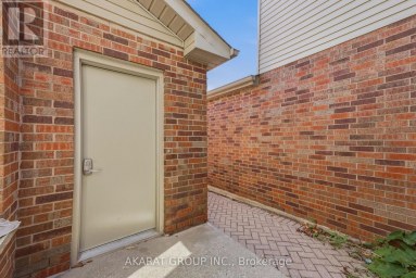 9 - 70 SUNNYSIDE DRIVE London North (North G) Ontario photo 44