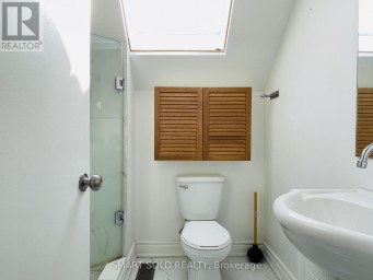 42A AMELIA STREET Toronto (Cabbagetown-South St. James Town) Ontario photo 9
