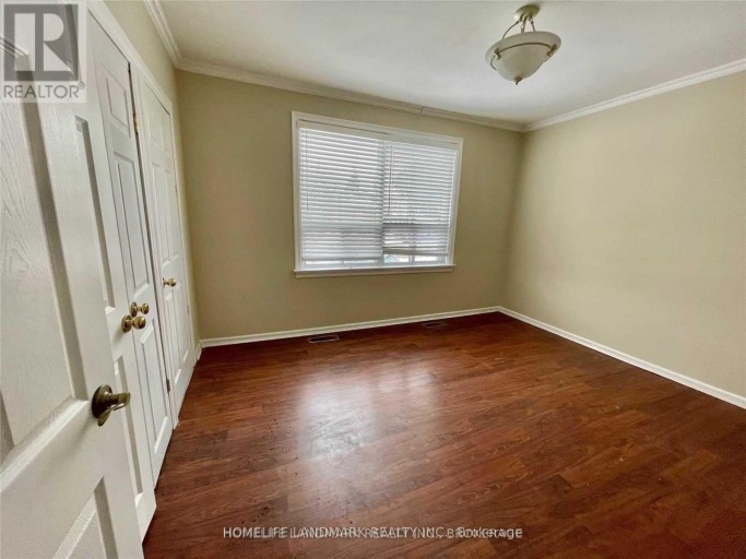 UPPER - 25 EDGEMONT DRIVE, Brampton (Brampton North), Ontario, L6V1K9
