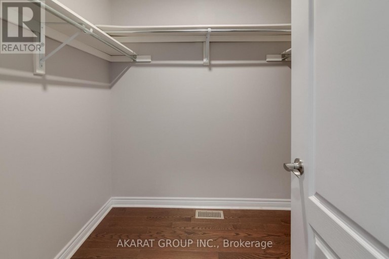 107 FILIPPAZZO ROAD, Vaughan (Vellore Village), Ontario, L4H0N1