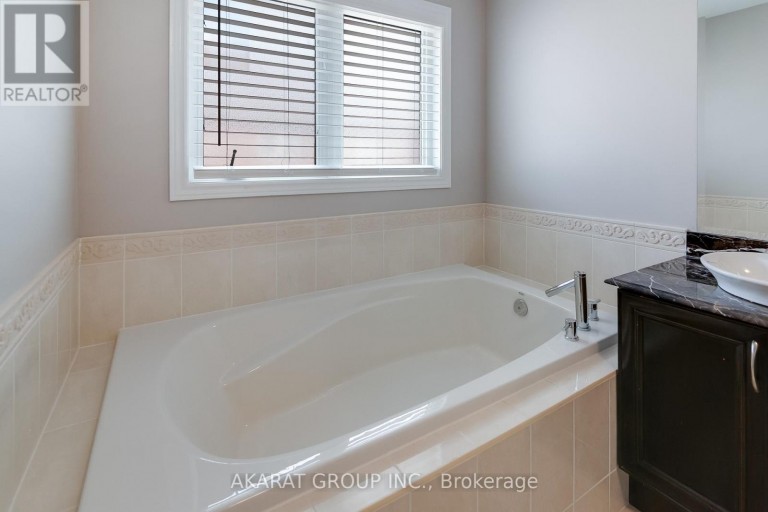 107 FILIPPAZZO ROAD, Vaughan (Vellore Village), Ontario, L4H0N1