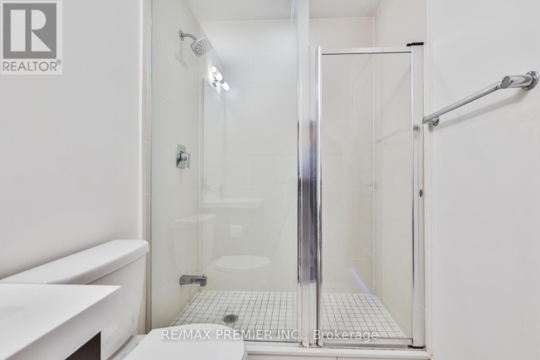 1504 - 7895 JANE STREET, Vaughan (Concord), Ontario, L4K0K2