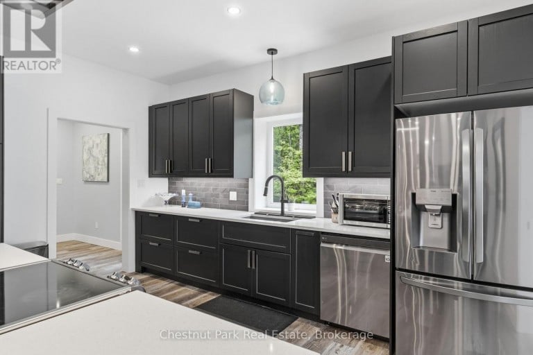149 LYNX DRIVE, Kearney, Ontario, P0A1M0