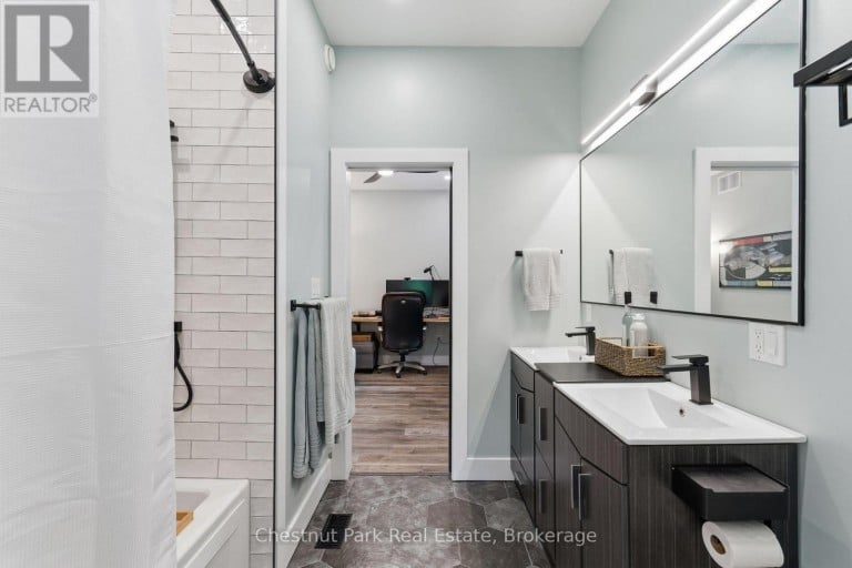 149 LYNX DRIVE, Kearney, Ontario, P0A1M0
