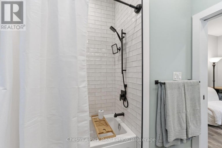 149 LYNX DRIVE, Kearney, Ontario, P0A1M0