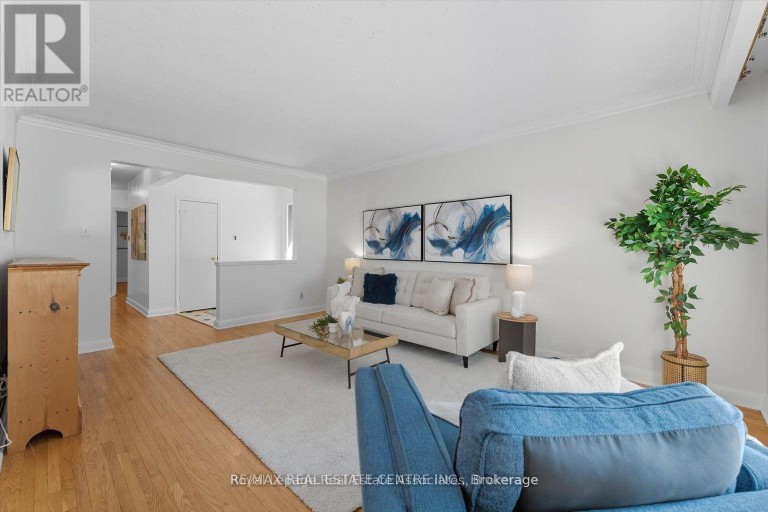 UPPER - 1229 WELWYN DRIVE, Mississauga (Clarkson), Ontario, L5J3J5