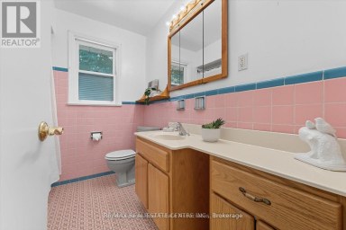 UPPER - 1229 WELWYN DRIVE Mississauga (Clarkson) Ontario photo 8