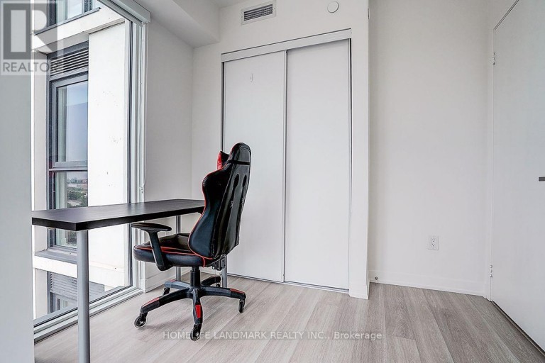 1023 - 500 WILSON AVENUE, Toronto (Clanton Park), Ontario, M3H0E5