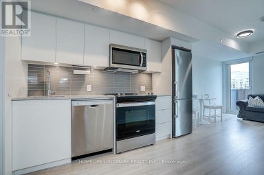 1023 - 500 WILSON AVENUE Toronto (Clanton Park) Ontario photo 4