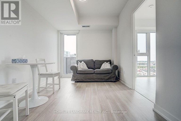 1023 - 500 WILSON AVENUE, Toronto (Clanton Park), Ontario, M3H0E5
