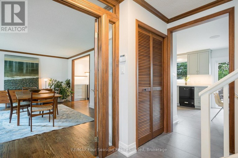 97 & 99 HURON STREET, Collingwood, Ontario, L9Y4Y3