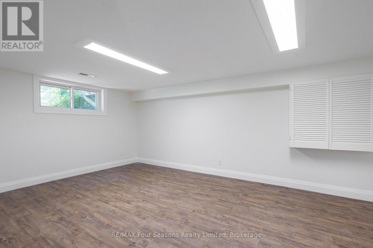 97 & 99 HURON STREET, Collingwood, Ontario, L9Y4Y3