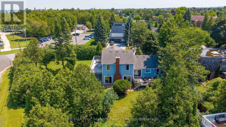 97 & 99 HURON STREET, Collingwood, Ontario, L9Y4Y3