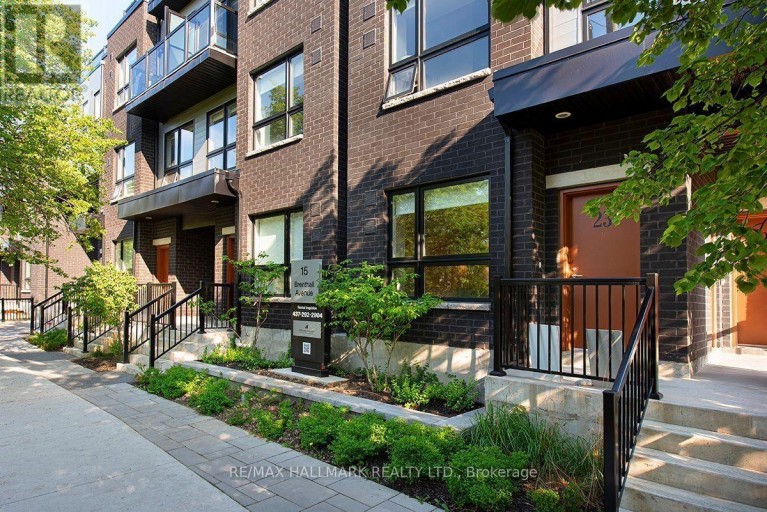 6 - 15 BRENTHALL AVENUE, Toronto (Newtonbrook West), Ontario, M2R0B3