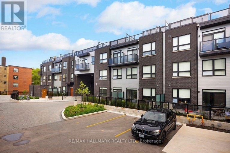 6 - 15 BRENTHALL AVENUE, Toronto (Newtonbrook West), Ontario, M2R0B3