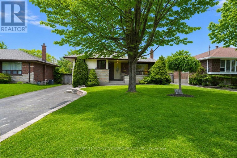 586 CENTRAL PARK BOULEVARD N, Oshawa (O'Neill), Ontario, L1G6A4