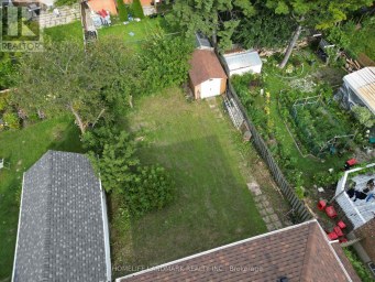 19 BALACLAVA DRIVE Toronto (Dorset Park) Ontario photo 22