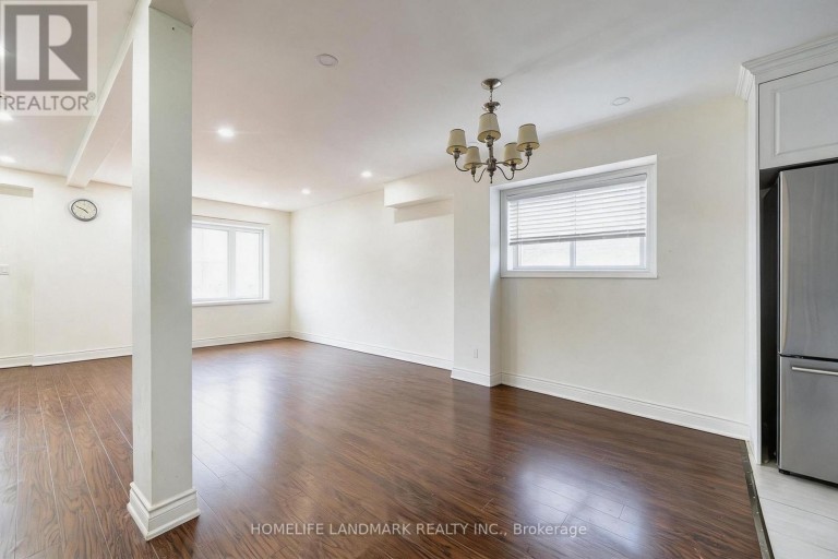 19 BALACLAVA DRIVE, Toronto (Dorset Park), Ontario, M1P1E5