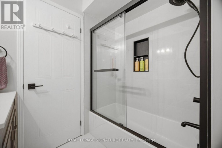 19A - 5940 GLEN ERIN DRIVE, Mississauga (Central Erin Mills), Ontario, L5M5W9