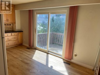 70 CARISBROOKE COURT Brampton (Central Park) Ontario photo 5