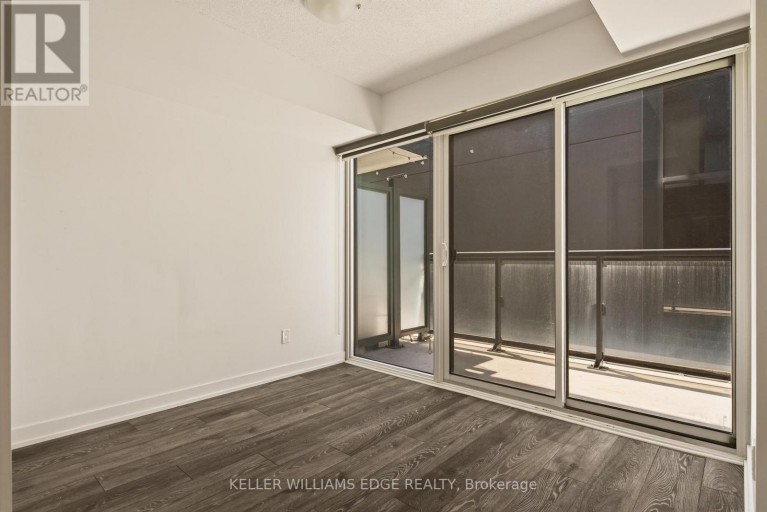B323 - 1119 COOKE BOULEVARD, Burlington (LaSalle), Ontario, L7Y0C7