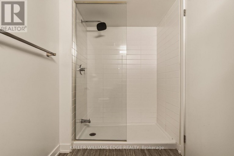 B323 - 1119 COOKE BOULEVARD, Burlington (LaSalle), Ontario, L7Y0C7