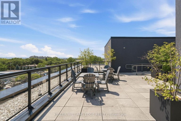 B323 - 1119 COOKE BOULEVARD, Burlington (LaSalle), Ontario, L7Y0C7