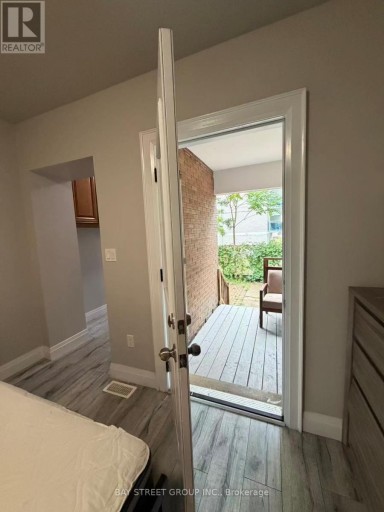MAIN AND LOWER - 33 DALTON ROAD, Toronto (Annex), Ontario, M5R2Y8